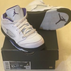Jordan 5 Retro White/Dark Concord/Black Children’s Sneakers Size 10c